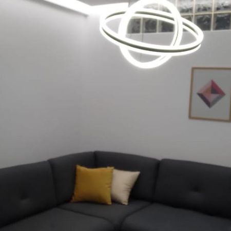 2A near Blloku area Apartment Tirana Exterior foto